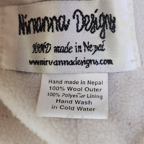 Nivanna Design Ivory Wool Bobble Chunky Knit Pom pom Hat One Size - Picture 6 of 6